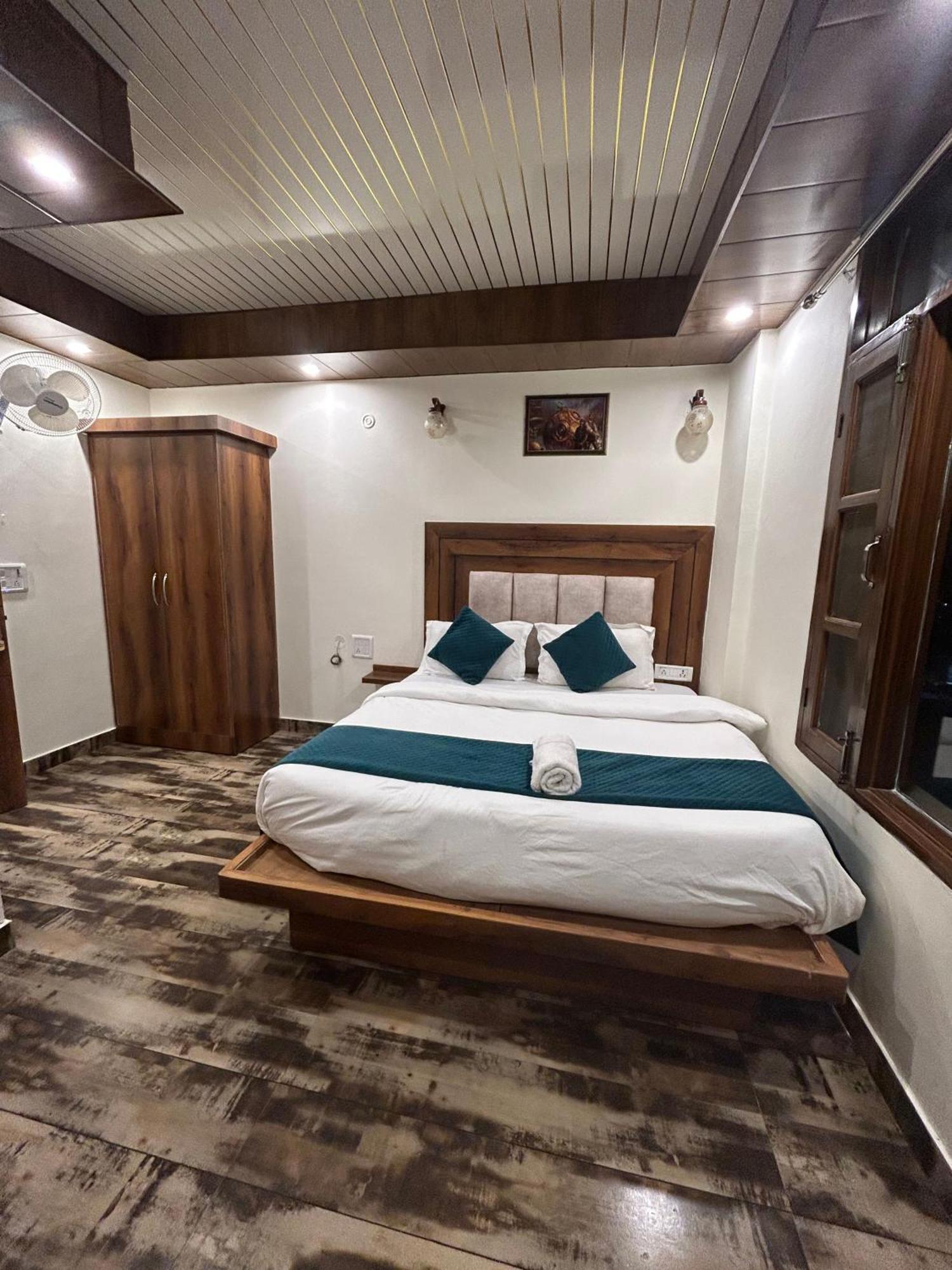 Hotel Royal Orbit By Arony Hospitality Dehradun Exterior photo
